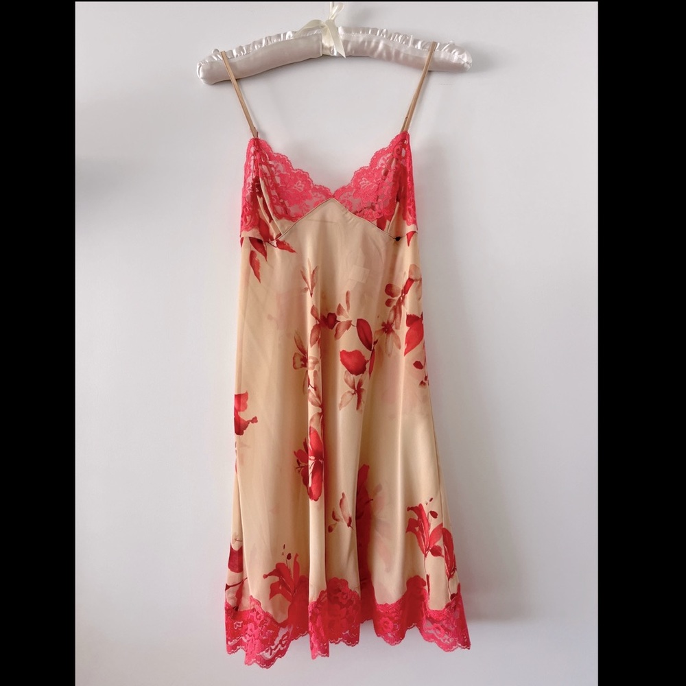 Victoria’s Secret Floral Print Chemise/Slip - Size XS
